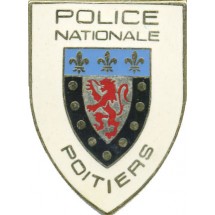 POLICE POITIERS